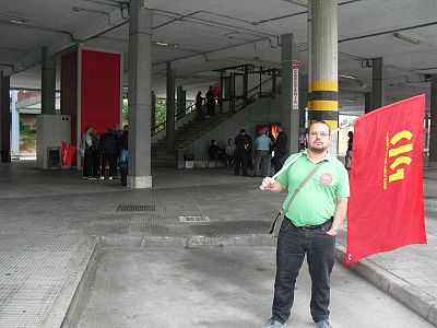 2017-06-27 FolgaAutobusesOurense02.JPG